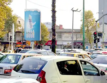هزینه اجاره تبلیغات لایت باکس چهارراه گلسار رشت کد LR22