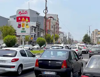 هزینه اجاره تبلیغات لایت باکس بلوار قلی پور رشت کد LR26